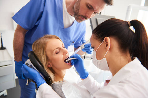 Best Cosmetic Dentistry  in East Lake, FL